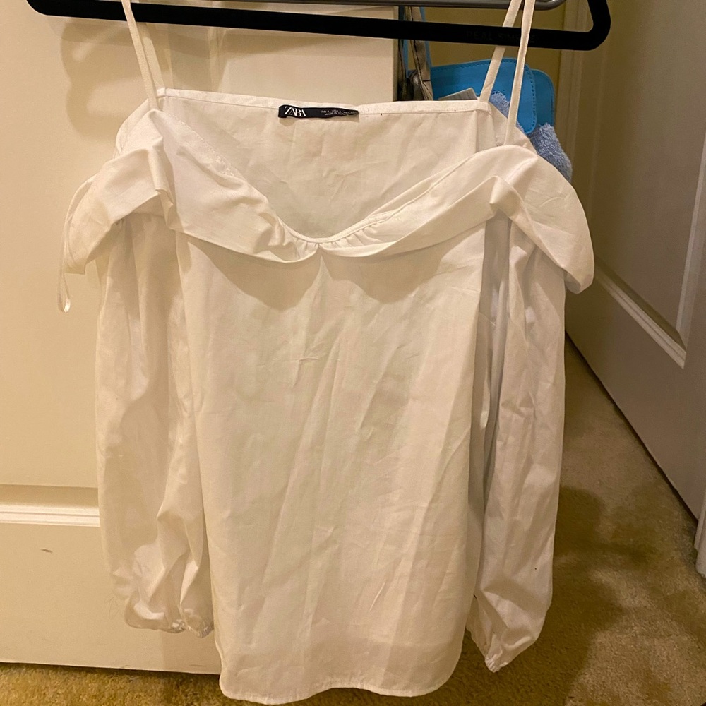 White slouchy Zara top